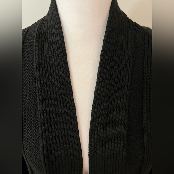 Croft & Barriw Sweater. #625 - Picture 2 of 7